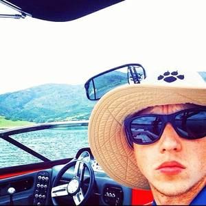 Meet your Posher, Evan